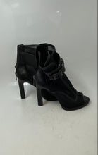 Load image into Gallery viewer, Karl Lagerfeld Paris Womens Blayze Black Peep-Toe Back-Zip Ankle Booties Sz 7.5