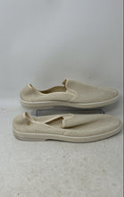 Load image into Gallery viewer, Rivieras Mens Beige Slip-On Low Top Round Toe Loafer Shoes Size 11