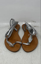 Load image into Gallery viewer, Schutz Womens Courtney Silver Snake Embossed Leather Ankle Strap Sandals Size 37