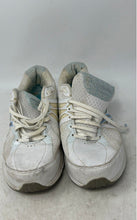 Load image into Gallery viewer, New Balance Womens 847 V2 WW8477WT2 White Blue Running Shoes Sz 8.5D No Insoles
