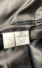 Load image into Gallery viewer, Versini Mens Black Long Sleeve Notch Lapel One-Button Blazer Jacket Size 48R