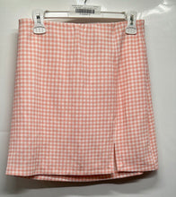 Load image into Gallery viewer, Divided By H&M Womens Salmon Pink Checked Jersey Fit Mini Skirt Size Medium