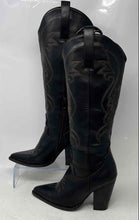 Load image into Gallery viewer, Forever 21 Womens Black Pointed Toe Side-Zip Block Heel Knee High Boots Size 7