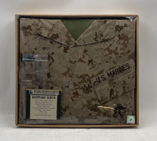 Load image into Gallery viewer, Uniformed Scrapbooks Of America Keepsake Album U.S. Marines Desert Marpat