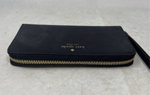 Load image into Gallery viewer, Kate Spade New York Womens Black Saffiano Leather Zip-Around Wristlet Wallet