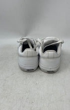 Load image into Gallery viewer, Vans Boys Seldan 500714 White Leather Lace-Up Sneakers Shoes Size 2.0Y