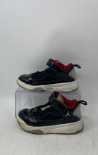 Load image into Gallery viewer, Nike Boys Air Jordan Max Aura 2 CN8095-006 Black Red Basketball Shoes Size 12C