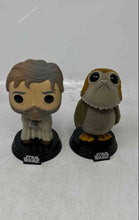 Load image into Gallery viewer, Funko Pop! Star Wars Series 106 198 Luke Skywalker Porg 2 Pcs Bobblehead Figures