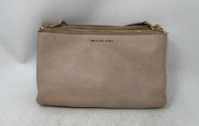 Load image into Gallery viewer, Michael Kors Womens Light Pink Pebbled Leather Adjustable Strap Crossbody Purse