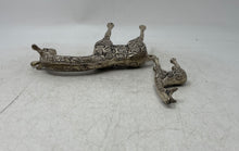 Load image into Gallery viewer, Lot Of 2 Pcs Decorative Collectible Giraffe Silver Tone Figurines