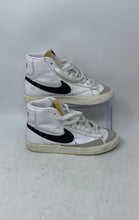 Load image into Gallery viewer, Nike Womens Blazer Mid 77 CZ1055-100 White Lace-Up Sneakers Shoes Size 5.5