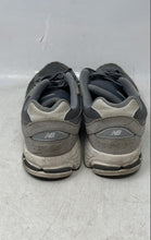 Load image into Gallery viewer, New Balance Kids 2002 GC2002ST Gray White Lace-Up Sneaker Shoes Size 7 M