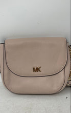 Load image into Gallery viewer, Michael Kors Womens Mott Beige Pebbled Leather Chain Strap Flap Crossbody Bag