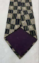 Load image into Gallery viewer, Geoffrey Beene Mens Green Adjustable Formal Pointed Tie One Size