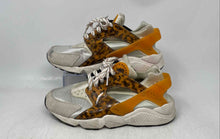 Load image into Gallery viewer, Nike Womens Air Huarache Multicolor Round Toe Low Top Lace-Up Sneaker Shoes 9.5