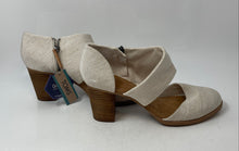 Load image into Gallery viewer, Toms Womens Milan Beige Closed Toe Zipper Pump Heels Size 12 With Tag