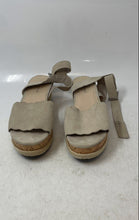 Load image into Gallery viewer, Marc Fisher Womens Gray Suede Open Toe Wedge Platform Sandals Size 7