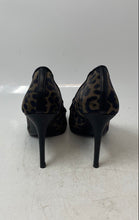Load image into Gallery viewer, Steve Madden Womens Roz Black Animal Print Pointed Toe Stiletto Pump Heels Sz 5