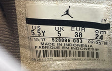 Load image into Gallery viewer, Nike Kids Jordan 11 Retro Low 528896-003 Cool Gray Sneaker Shoes Size 5.5Y