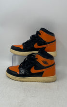 Load image into Gallery viewer, Nike Kids Air Jordan 1 Retro High 575441-028 Orange Black Sneaker Shoes Sz 5.5Y