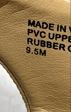Load image into Gallery viewer, Michael Kors Womens Brown Gray Signature Print Flat Thong Sandals Size 9.5M