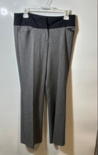Load image into Gallery viewer, Express Womens Gray Black Flat Front Pockets Editor Dress Pants Size 2R