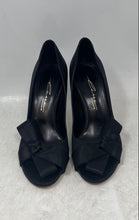 Load image into Gallery viewer, Cerre Womens Black Front Knot Exclusive High Stiletto Pump Heels Size 38