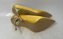 Load image into Gallery viewer, Bigtree Womens Yellow Satin Pointed Toe Slip-On Stiletto Pump Heels Size EU 40