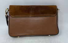 Load image into Gallery viewer, Divina Firenze Womens Brown Leather Magnetic Flap Rectangle Shoulder Bag