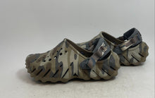 Load image into Gallery viewer, Crocs Unisex Echo Redux Green Camouflage Closed Toe Slip-On Clog Shoes Sz 5M-7W