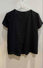 Load image into Gallery viewer, Forever 21 Womens Black Short Sleeve Crew Neck Pullover Blouse Top Size Small