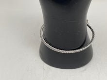 Load image into Gallery viewer, Women's Silver-Tone Bracelet Weight 8.0g (NCL)