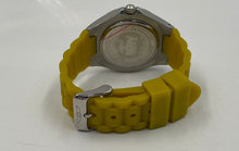 Load image into Gallery viewer, Authentic Invicta Women's Yellow/Silver Tone Watch. Weight 68g