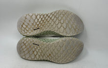 Load image into Gallery viewer, Adidas Mens Alphaedge 4D EF3454 White Lace-Up Low Top Running Shoes Size 6