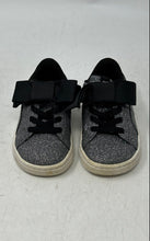 Load image into Gallery viewer, Puma Girls Vikky V2 Ribbon Glitz 370635-01 Gray Round Toe Sneakers Shoes Size 6C