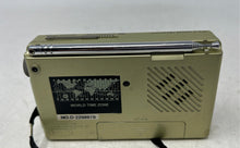Load image into Gallery viewer, Bell+Howell 2298870 Beige 9 Band World Receiver Portable Radio D Not Tested