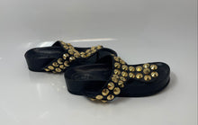 Load image into Gallery viewer, Suecomma Bonnie Womens Black & Gold Leather Studded Slip-On Thong Sandals Size 6