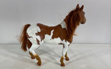 Load image into Gallery viewer, Our Generation 20-Inch Brown White With Blonde Hair Poseable Pinto Toy Horse