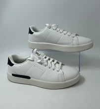 Load image into Gallery viewer, Skechers Mens Verloma Bening 210631 White Low Top Lace-Up Sneaker Shoes Size 10