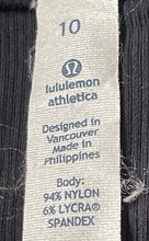 Load image into Gallery viewer, Lululemon Womens Black Pockets Drawstring Athletic Cropped Pants Size 10