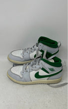 Load image into Gallery viewer, Nike Kids Air Jordan 1 Mid White Green Mid Top Lace-Up Sneaker Shoes Size 2.5Y
