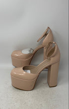 Load image into Gallery viewer, Aldo Womens Craybaen Beige Square Toe Block Platform Heels Size 8