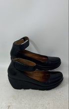 Load image into Gallery viewer, Clarks Artisan Womens Black Leather Mary Jane Wedge Pumps Ankle Strap Shoes 6.5