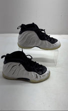 Load image into Gallery viewer, Nike Kids Little Posite One DV2239-100 Black White Lace-Up Sneakers Shoes Sz 2Y