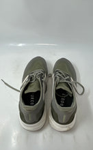 Load image into Gallery viewer, Adidas Mens Pureboost 5 Gray Green Low Top Lace-Up Sneaker Shoes Size 9.5