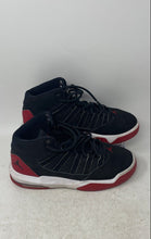 Load image into Gallery viewer, Nike Boys Jordan Max Aura AQ9214-023 Black Red Leather Basketball Shoes Sz 5.5Y