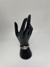 Load image into Gallery viewer, Vintage Wittnauer Women's Silver Tone Watch