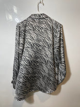Load image into Gallery viewer, Zara Womens Black White Collared Long Sleeve Blouse Top Size Large