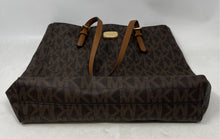 Load image into Gallery viewer, Michael Kors Womens Jet Set Travel Brown Signature Print Double Handle Tote Bag