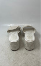 Load image into Gallery viewer, Beach By Matisse Womens Pismo White Woven Slip-On Platform Slide Sandals Size 8